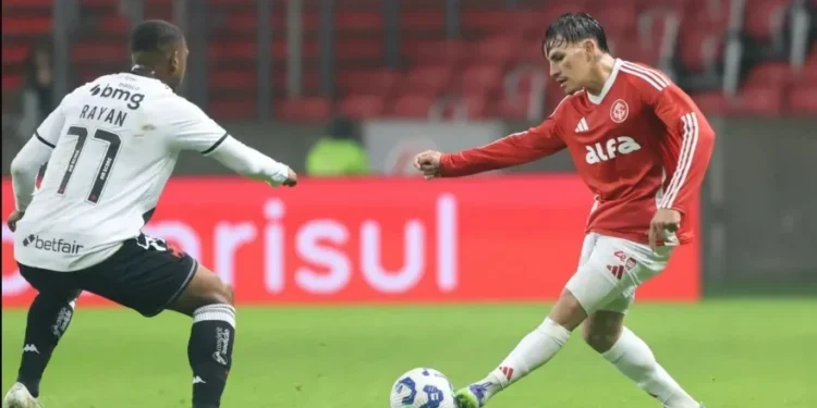 Brasileirão: Inter pressiona e arranca empate com o Vasco nos acréscimos