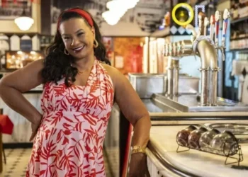 Personagem Dona Jura (Solange Couto) retorna em "Dona de Mim" • Globo