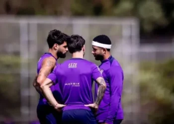 Garro, Yuri Alberto e Memphis estão disponíveis para enfrentar o Palmeiras • Rodrigo Coca / Corinthians