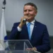 Prefeito afastado de Palmas tem quadro estável, mas com enzimas cardíacas elevadas após infarto, diz boletim médico