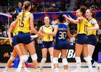 Brasil derrota a França de virada na Liga das Nações Feminina de Vôlei