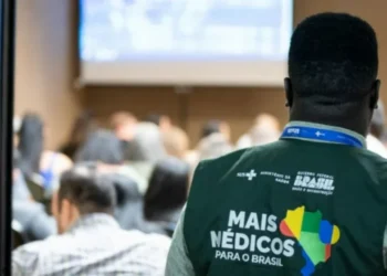 Tocantins recebe 33 médicos do programa federal para reforçar atenção primária