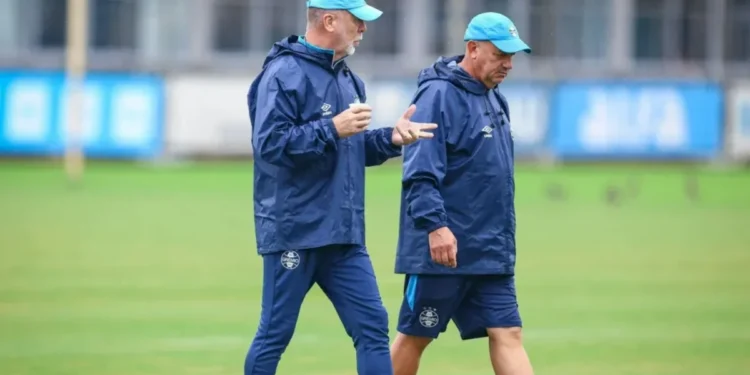 Drone sobrevoa CT do Grêmio e causa polêmica antes de jogo contra Cruzeiro