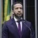 Conselho de Ética da Câmara aprova suspender André Janones por três meses