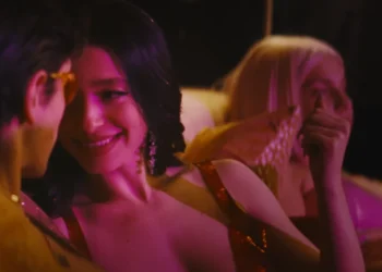 Mikey Madison em "Anora" • Divulgação/Universal Pictures