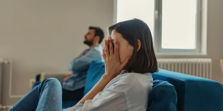 Relações tóxicas podem acelerar o envelhecimento, sugere estudo