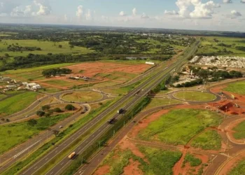 Rodovias ultrapassam saneamento em interesse privado, aponta pesquisa realizada pela Abdib • Divulgação: DNIT