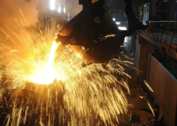 Usina siderúrgica • 09/09/2013REUTERS/Stringer