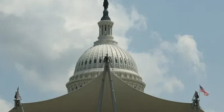 Congresso dos EUA se torna peça-chave em decisão sobre tarifaço ao Brasil