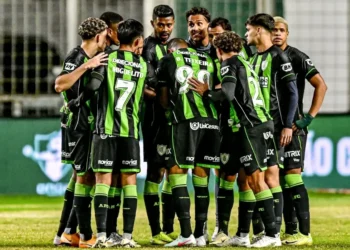 Presidente do América-MG detona equipe: “Há anos não vejo um time tão feio”