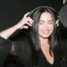 Demi Lovato sobre novo álbum: “minha música pop voltando à vida”