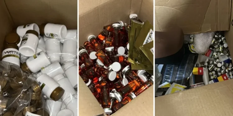 Quadrilha adulterava medicamentos para emagrecer e anabolizantes • Divulgação/SSP