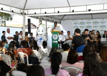 O secretário de Estado da Saúde, Carlos Felinto, agradeceu o trabalho já desempenhado pelos profissionais da SES-TO, contra o sarampo no Estado