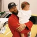 Maluma dá “bronca” em mãe por levar bebê para seu show
