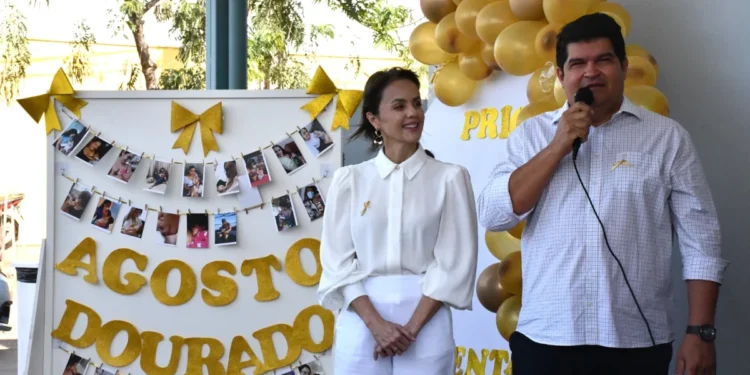 O secretário Carlos Felinto destacou a importância da amamentação - Ananda Santos/Governo do Tocantins