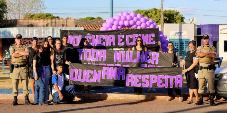 A blitz aconteceu na Avenida Bernardo Sayão - Foto: Ascom 7º BPM