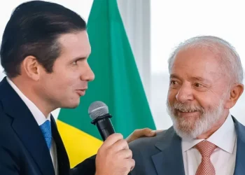 O deputado Hugo Motta, presidente da Câmara dos Deputados, e o presidente Luiz Inácio Lula da Silva (PT) • 03.02.2025 - Ricardo Stuckert/PR