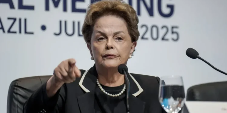 Com sessões segundas e quintas, CPMI investigará a partir de Dilma