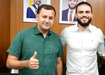 Quadras poliesportivas de Filadélfia serão reformadas com recurso destinado por Léo Barbosa