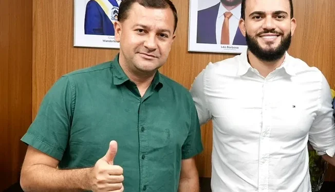 Quadras poliesportivas de Filadélfia serão reformadas com recurso destinado por Léo Barbosa