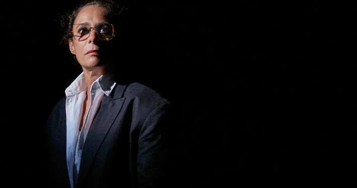 Andrea Beltrão estrela peça “Lady Tempestade” em SP