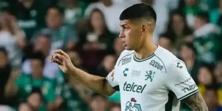 Santos encaminha contratação de zagueiro do futebol mexicano; veja detalhes