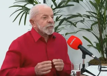 O presidente Lula (PT) em entrevista à Itatiaia nesta sexta-feira (29)  • Reprodução