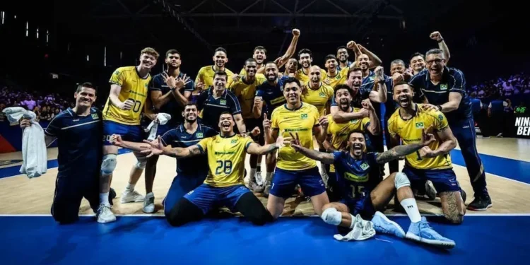Brasil vence Eslovênia e conquista a medalha de bronze na Liga das Nações  • Divulgação/FIVB