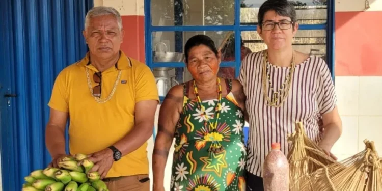 Entrega da produtora Selma Sekwahidi dos Santos de Brito Xerente - Aldeia São José
