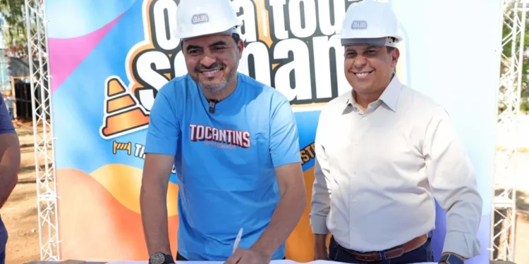 Em Colinas, governador Wanderlei Barbosa assina Ordem de Serviço para reforma do Centro de Ensino Médio Castelo Branco, nesta sexta-feira, 29