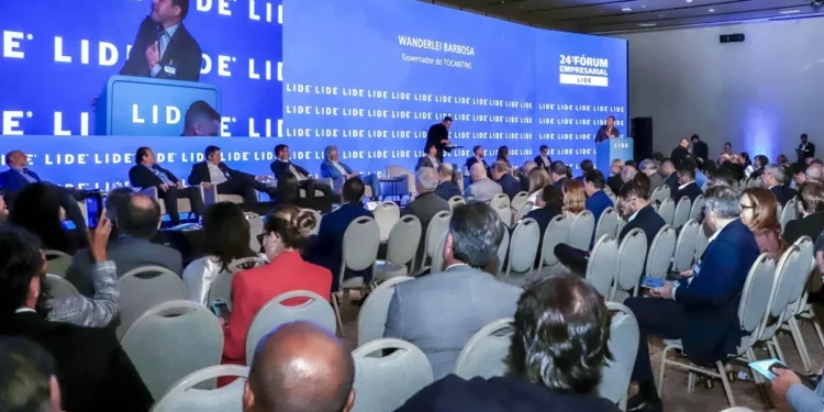 Chefe do Executivo integrou o painel "Sustentabilidade e mudanças climáticas: adaptação às mudanças climáticas, os riscos aos biomas e ao agronegócio" durante o 24º Fórum Empresarial LIDE;