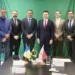 Governador Wanderlei Barbosa ao lado do ministro das Cidades, Jader Barbalho Filho, e autoridades tocantinenses durante reunião em Brasília