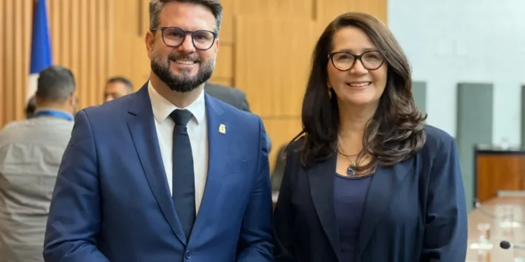Mantoan participa de audiência pública sobre combate ao feminicídio e proteção às mulheres