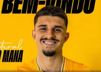 Léo Mana chega para fortalecer o elenco do Criciúma • Reprodução / X