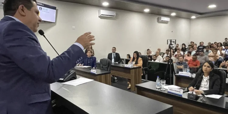 Emenda de R$ 50 mil foi citada pelo deputado durante sessão na Câmara de Vereadores da cidade, nesta semana