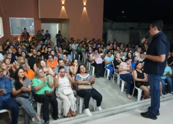 "Eu faço política com a sensibilidade de querer contribuir", destacou o parlamentar