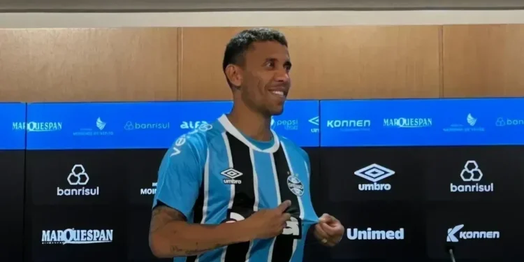 Marcos Rocha abre o jogo sobre saída do Palmeiras: “Me senti deslocado”