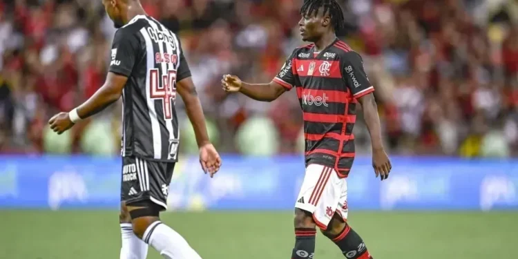 Flamengo encaminha venda de joia nigeriana ao Dínamo de Kiev