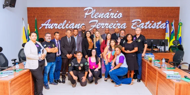 O objetivo do encontro foi debater estratégias de enfrentamento e fomentar ideias de proteção às vítimas.