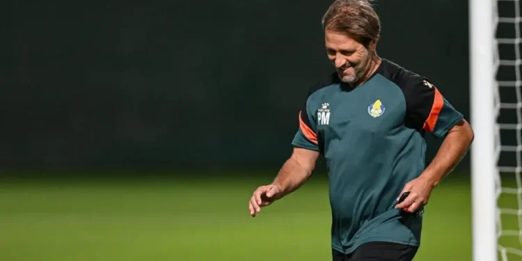 Pedro Martins comanda a equipe saudita atualmente • Foto: Reprodução / x / @ALGHARAFACLUB