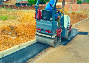 Serviço de tapa-buraco no setor Bela Vista, em Palmas – Foto Divulgação