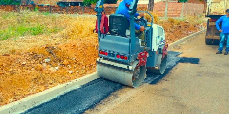 Serviço de tapa-buraco no setor Bela Vista, em Palmas – Foto Divulgação