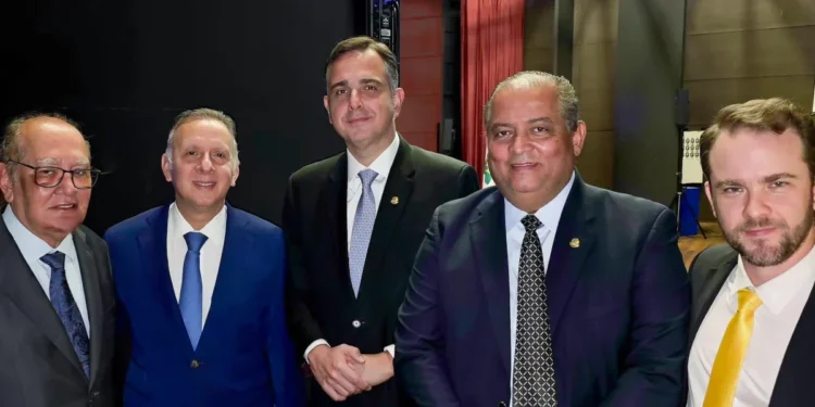 Vice-presidente do Senado Eduardo Gomes participa de seminário internacional do IDP e defende regulação equilibrada para a IA no Brasil