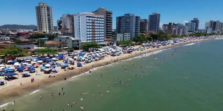 Projeto prevê o engordamento de um trecho aproximado de 2 km e deve custar R$ 38,2 milhões • Divulgação/Prefeitura de Balneário Piçarras