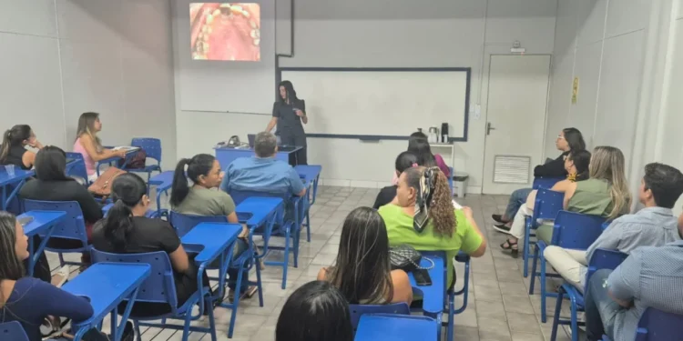 Cuidar é detectar: capacitação sobre câncer bucal prepara equipes da atenção básica em Gurupi