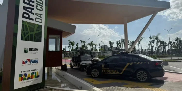 De acordo com a PF, os trabalhadores haviam sido efetivados diretamente pela empresa de obras, sem vínculo com empresas credenciadas • Divulgação