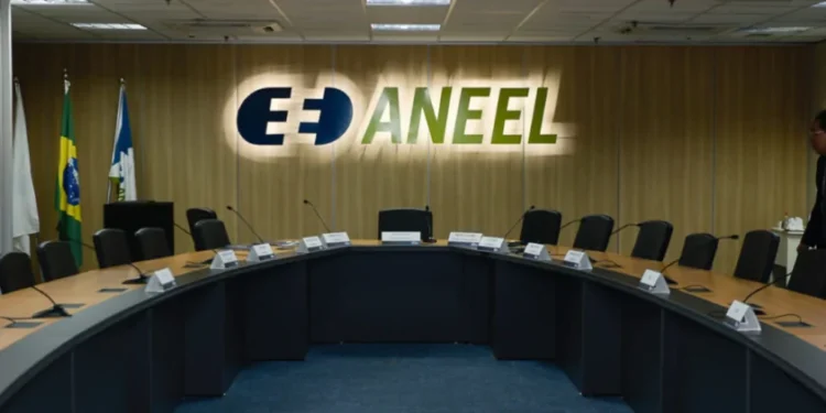 Segundo cálculos mostrados pelo diretor, a aplicação da metodologia que consta na portaria do leilão leva a prazos maiores de extensão de outorga • Aneel