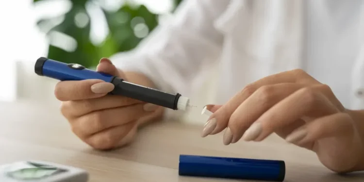 “Ozempic brasileiro” começa a chegar às farmácias e é mais barato; veja