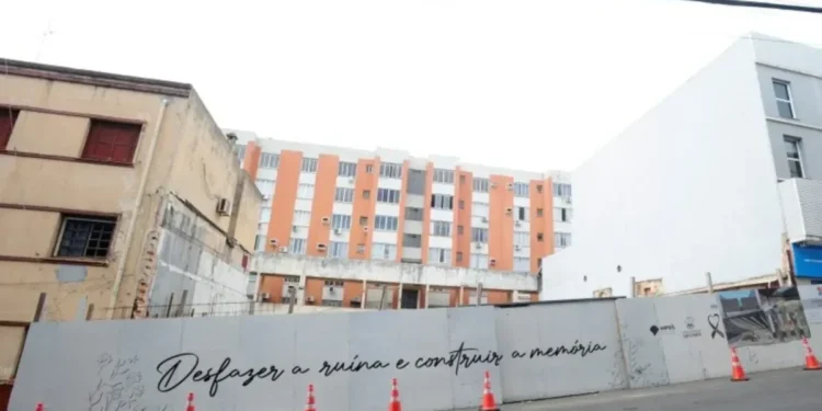 Justiça reduz penas de condenados por incêndio na Boate Kiss
