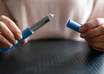 Fiocruz anunciou acordo com a farmacêutica EMS para a fabricação própria de canetas de liraglutida e semaglutida • Tatsiana Volkava/GettyImages